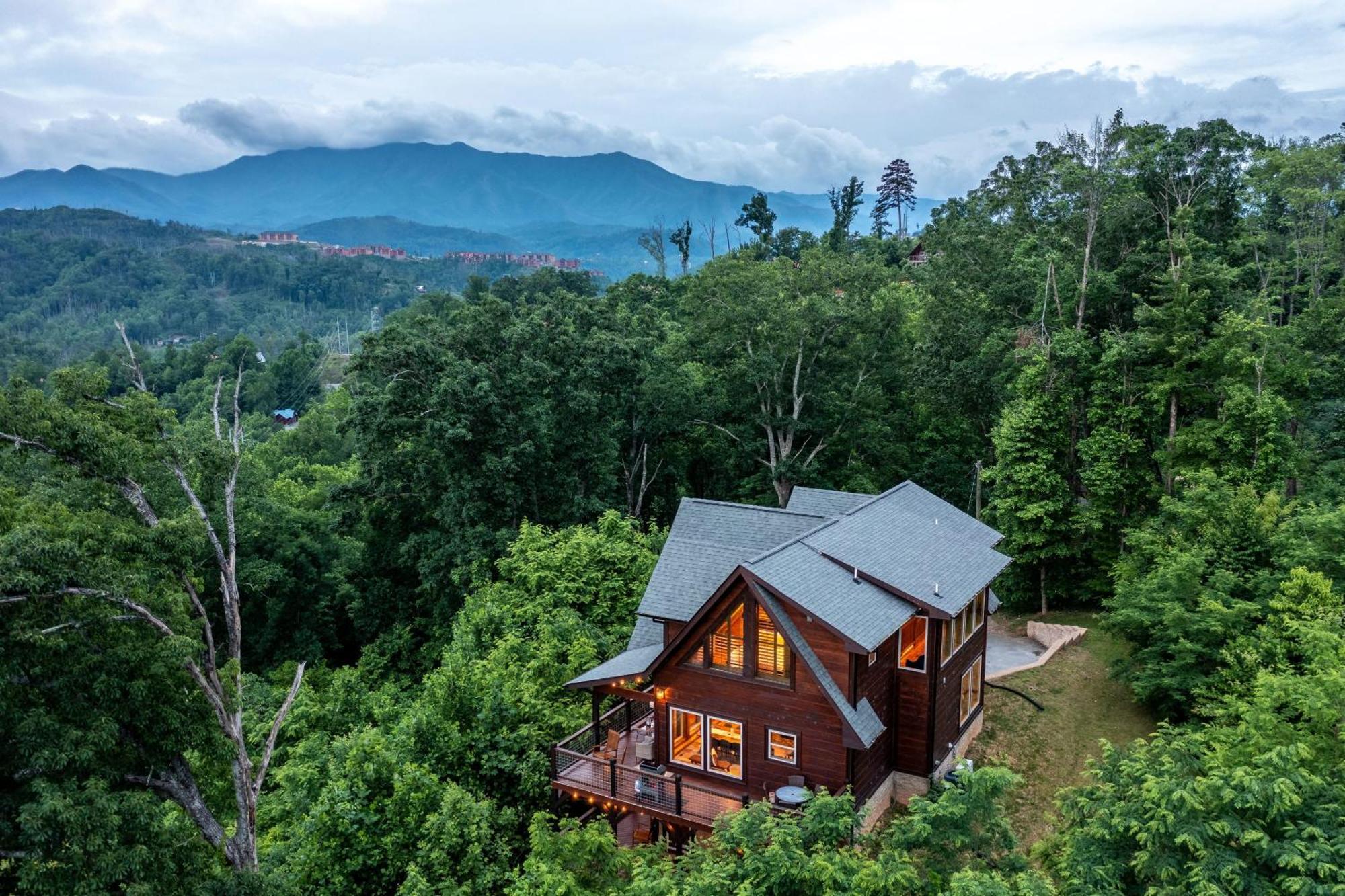 The Solstice - Amenities Galore Mountain Retreat Gatlinburg Eksteriør billede