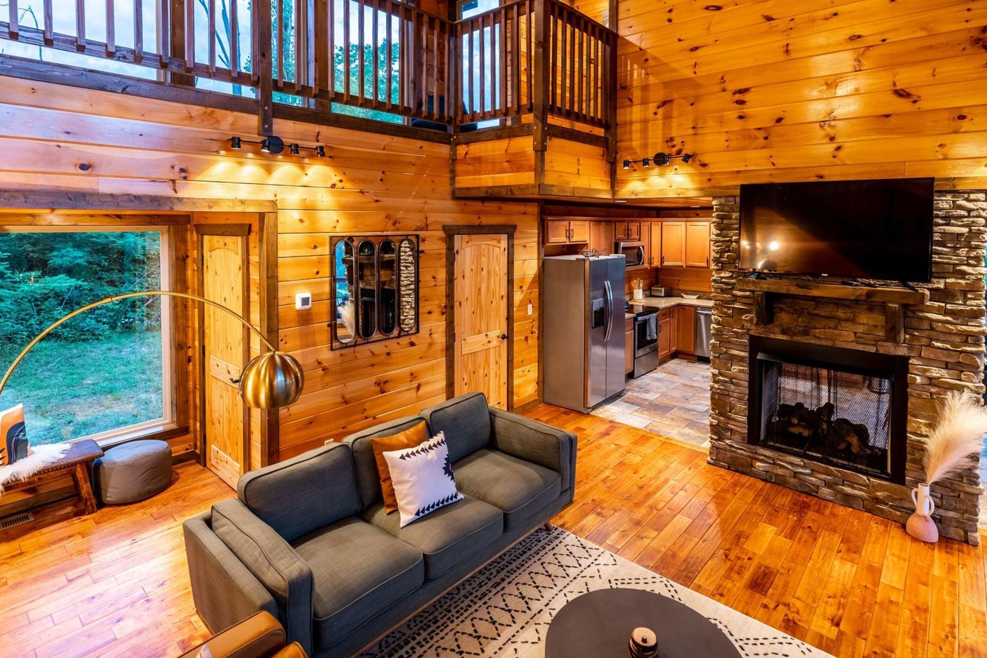 The Solstice - Amenities Galore Mountain Retreat Gatlinburg Eksteriør billede