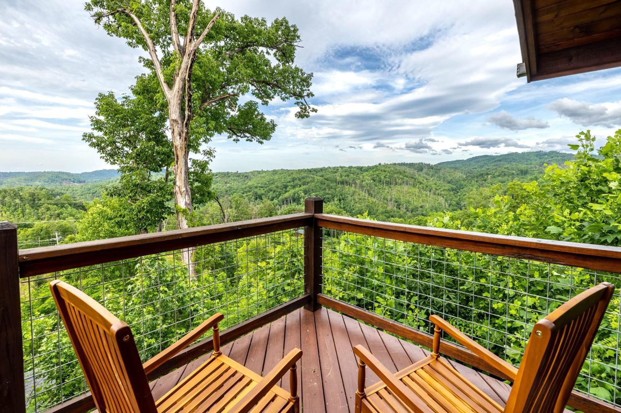 The Solstice - Amenities Galore Mountain Retreat Gatlinburg Eksteriør billede
